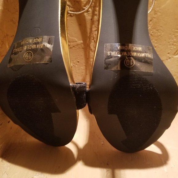 LILIANA Black and Gold 4 inch Heels - Picture 5 of 8